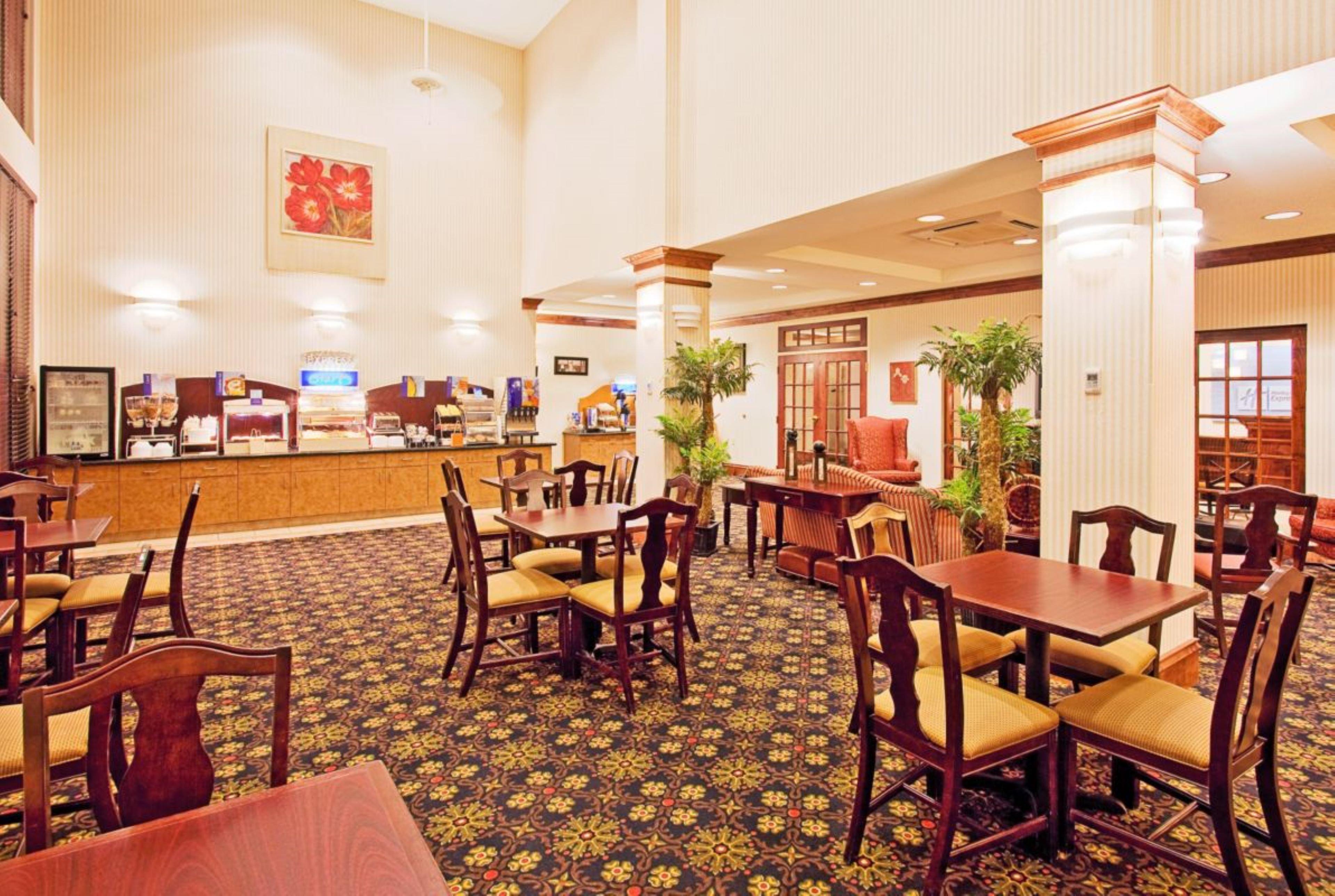 Holiday Inn Express Hotel & Suites Lucedale By Ihg Kültér fotó